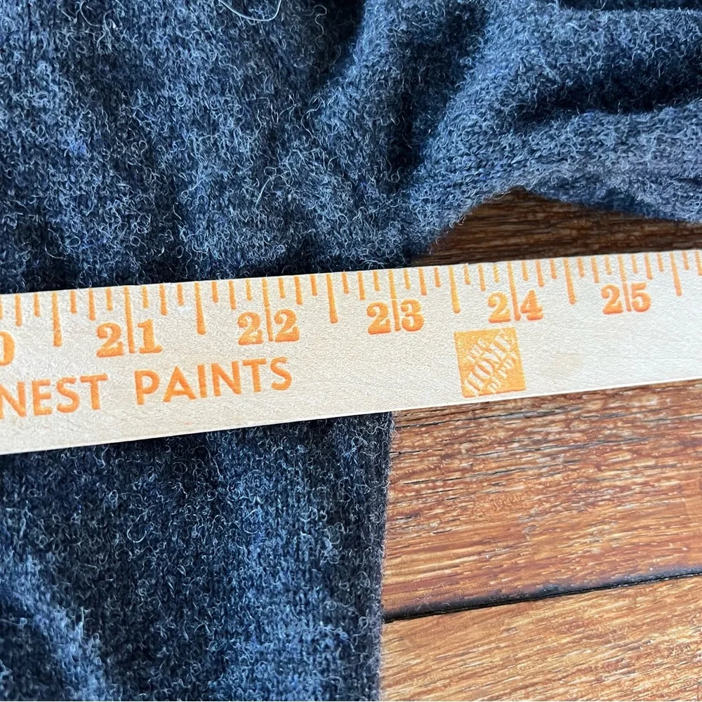 Vintage LL Bean Virgin LambsWool V-Neck Sweater Gray Made in USA XL Tall 1980s